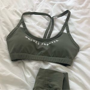 Sports bra only worn twice